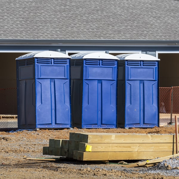 what is the cost difference between standard and deluxe portable restroom rentals in Pocahontas TN